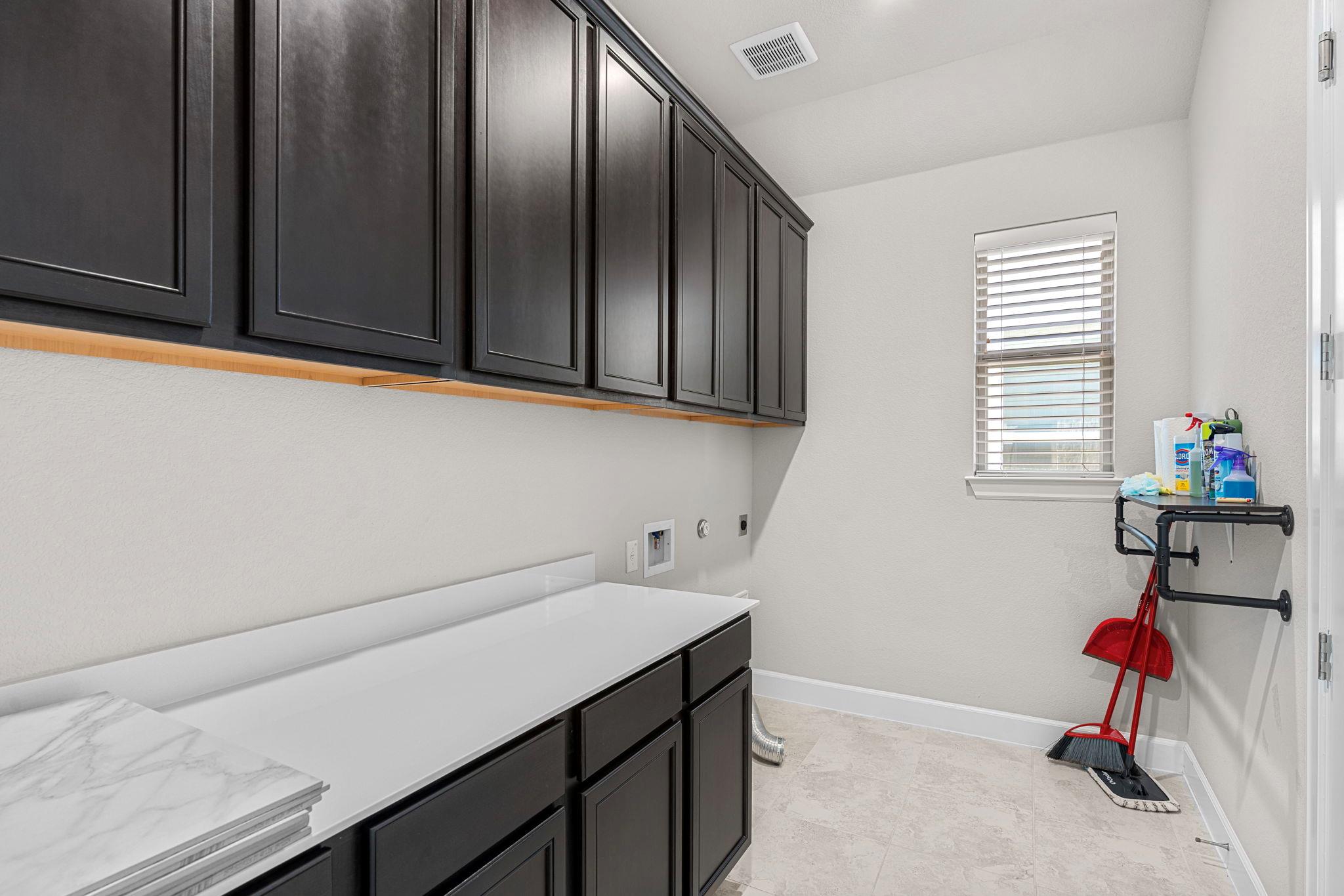 421 Skipping Cedar St, San Marcos, TX 78666