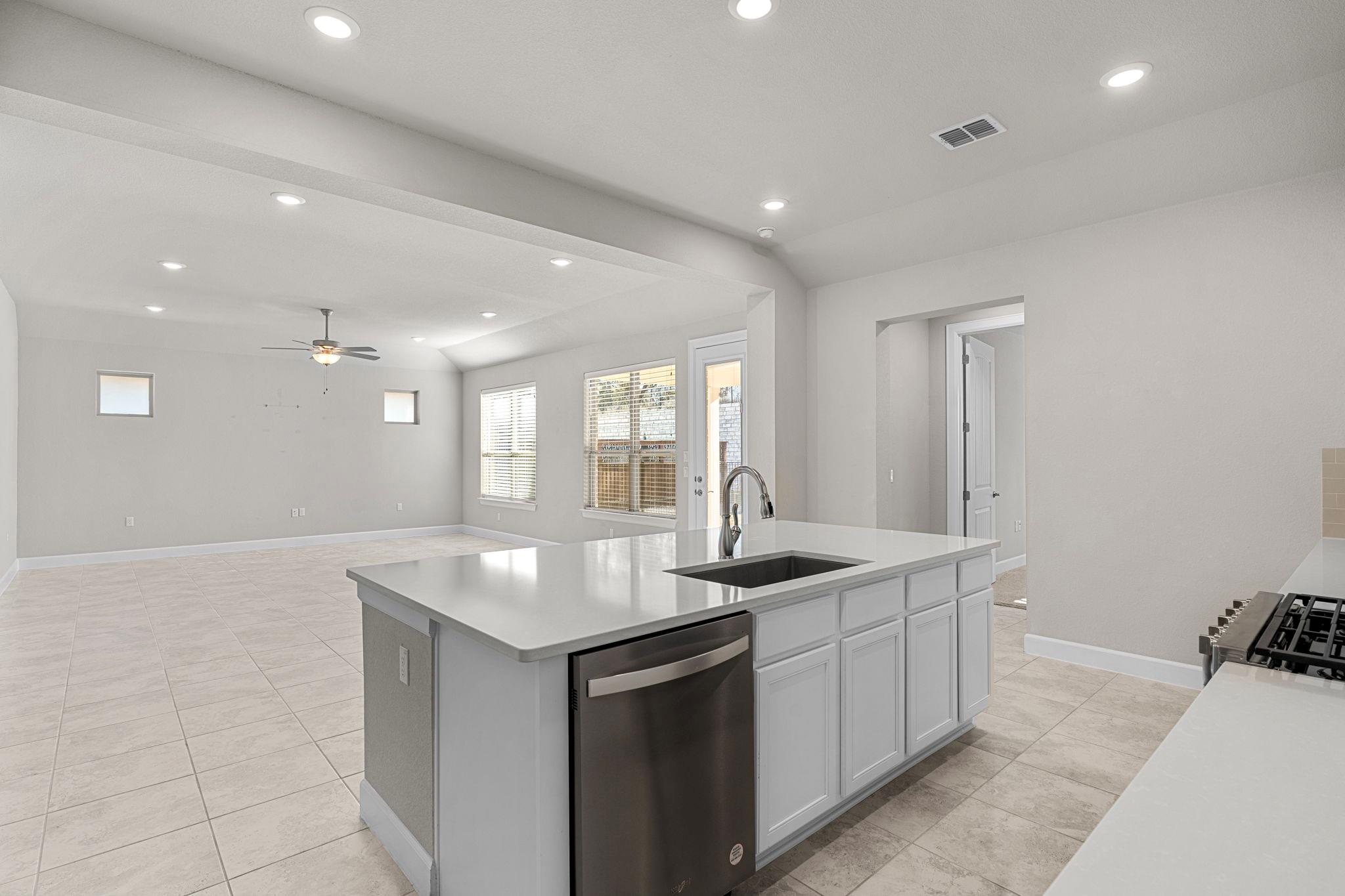 421 Skipping Cedar St, San Marcos, TX 78666