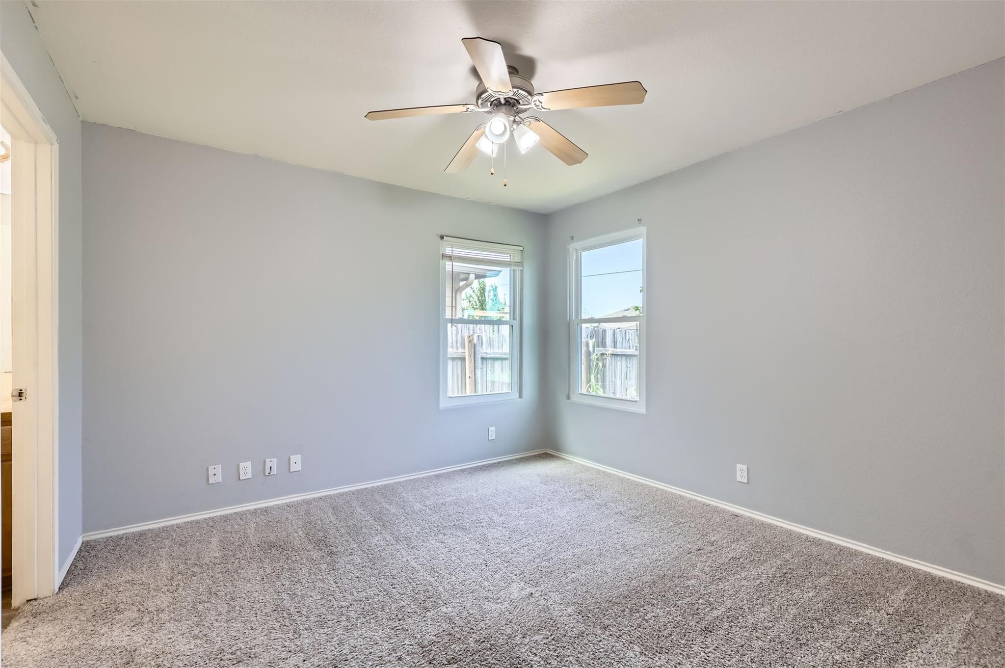 224 Copper Ln, Jarrell, TX 76537