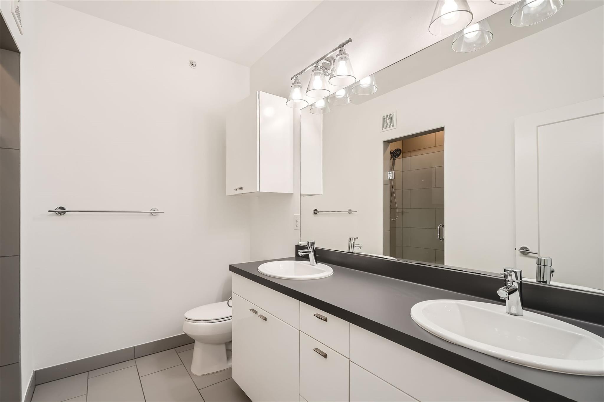 4361 S Congress Ave # 236, Austin, TX 78745