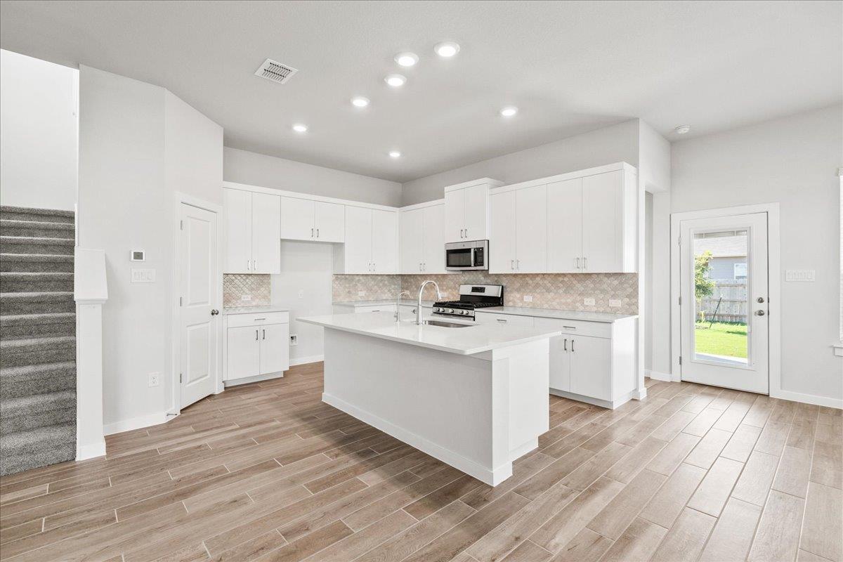 531 Jane Long Dr, San Marcos, TX 78666