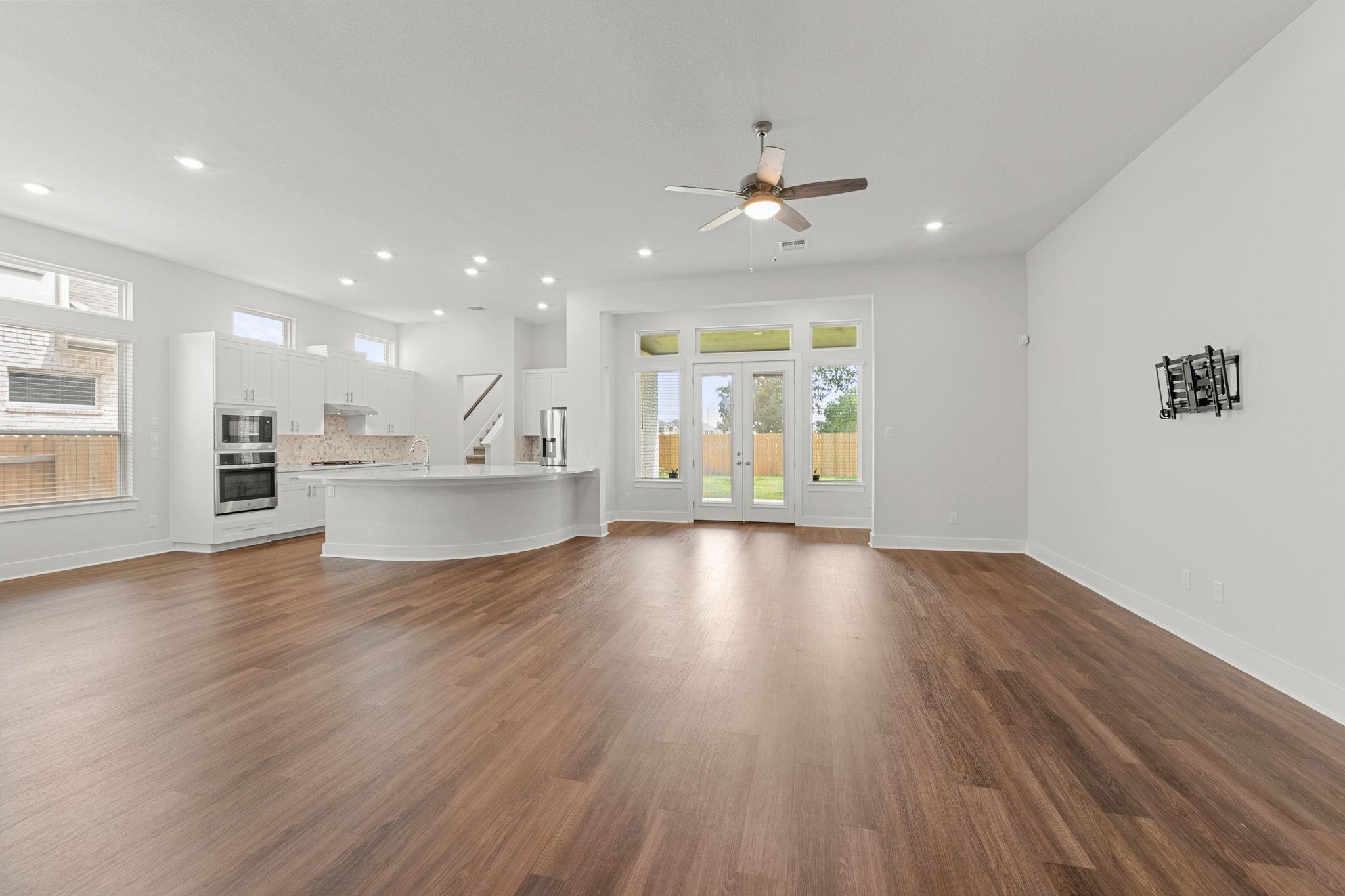 2216 Bellisa Vista Dr, Leander, TX 78641