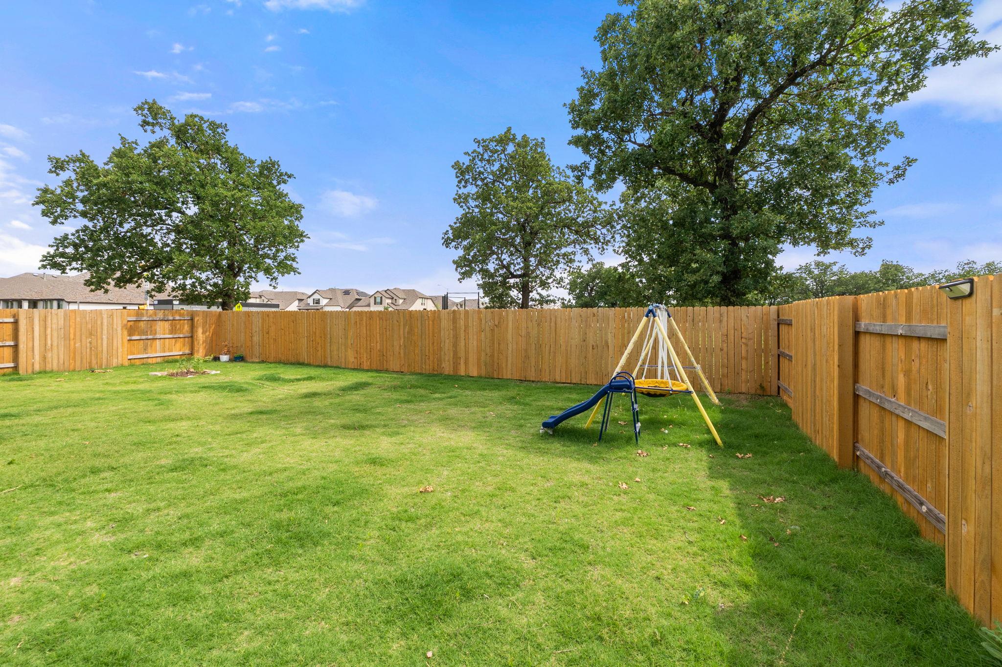 2216 Bellisa Vista Dr, Leander, TX 78641