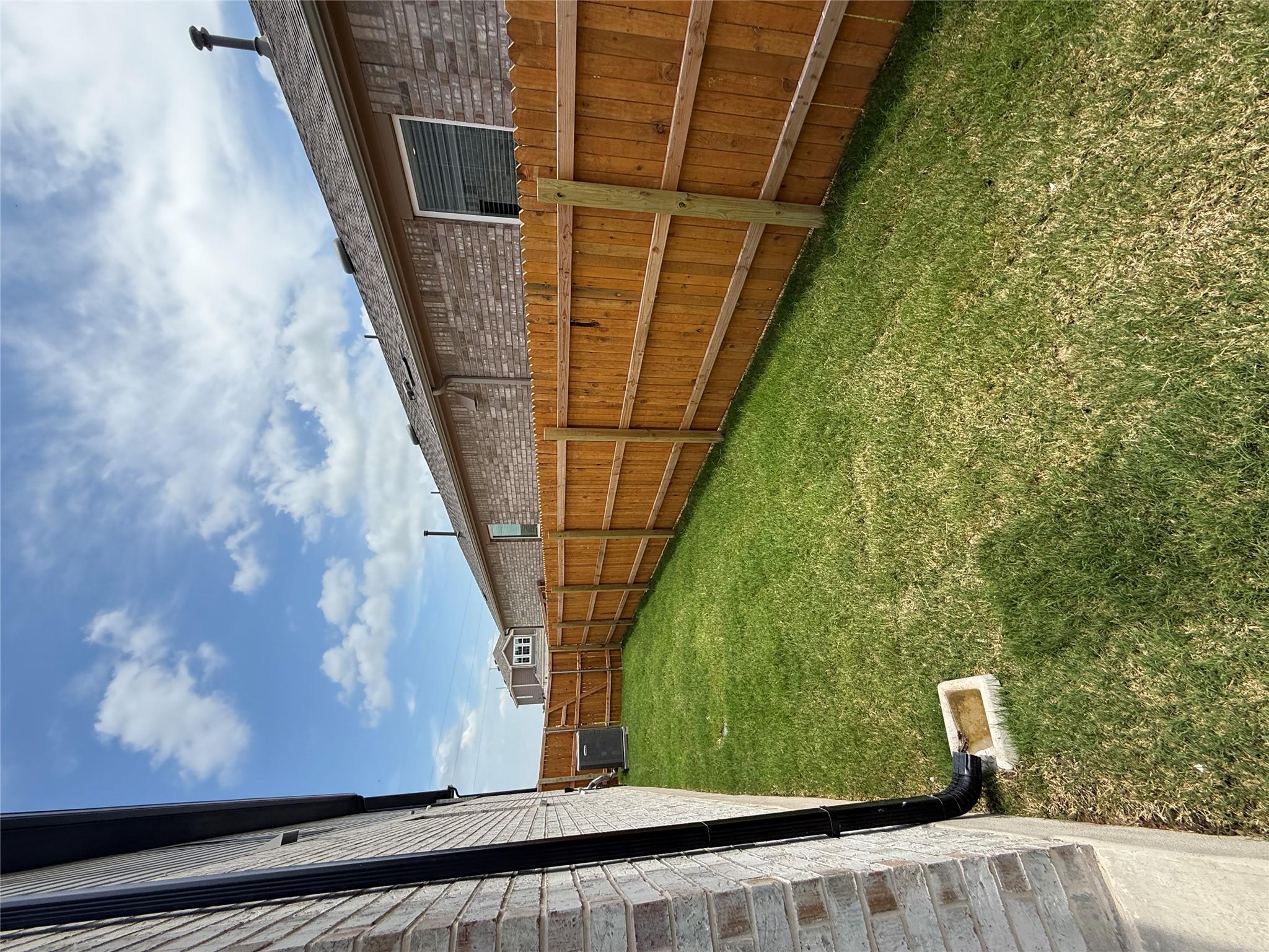 593 Tailwind Dr, Kyle, TX 78640