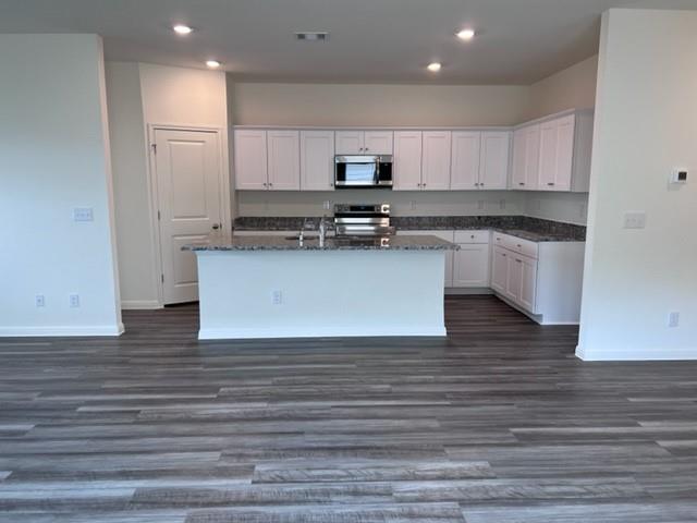130 Rubrum Rd, Kyle, TX 78640