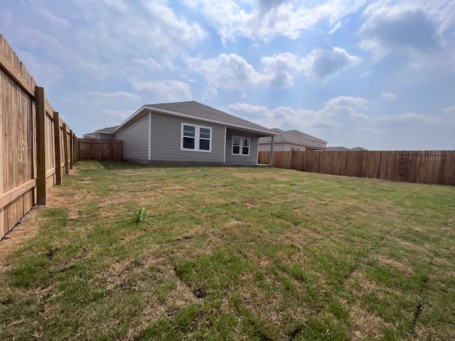 130 Rubrum Rd, Kyle, TX 78640