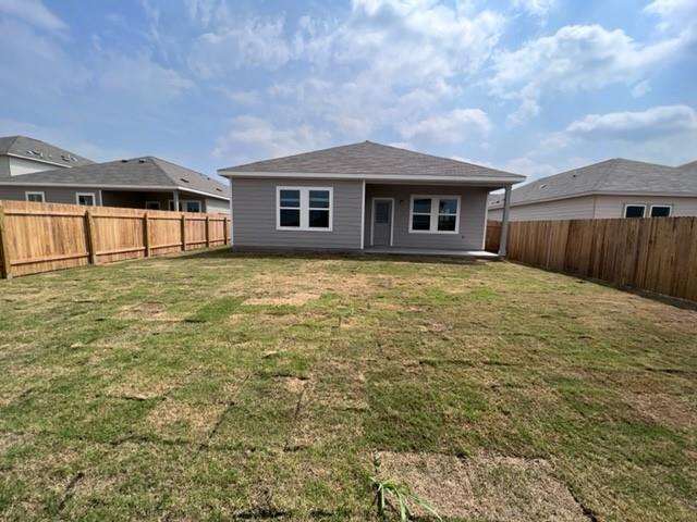 130 Rubrum Rd, Kyle, TX 78640