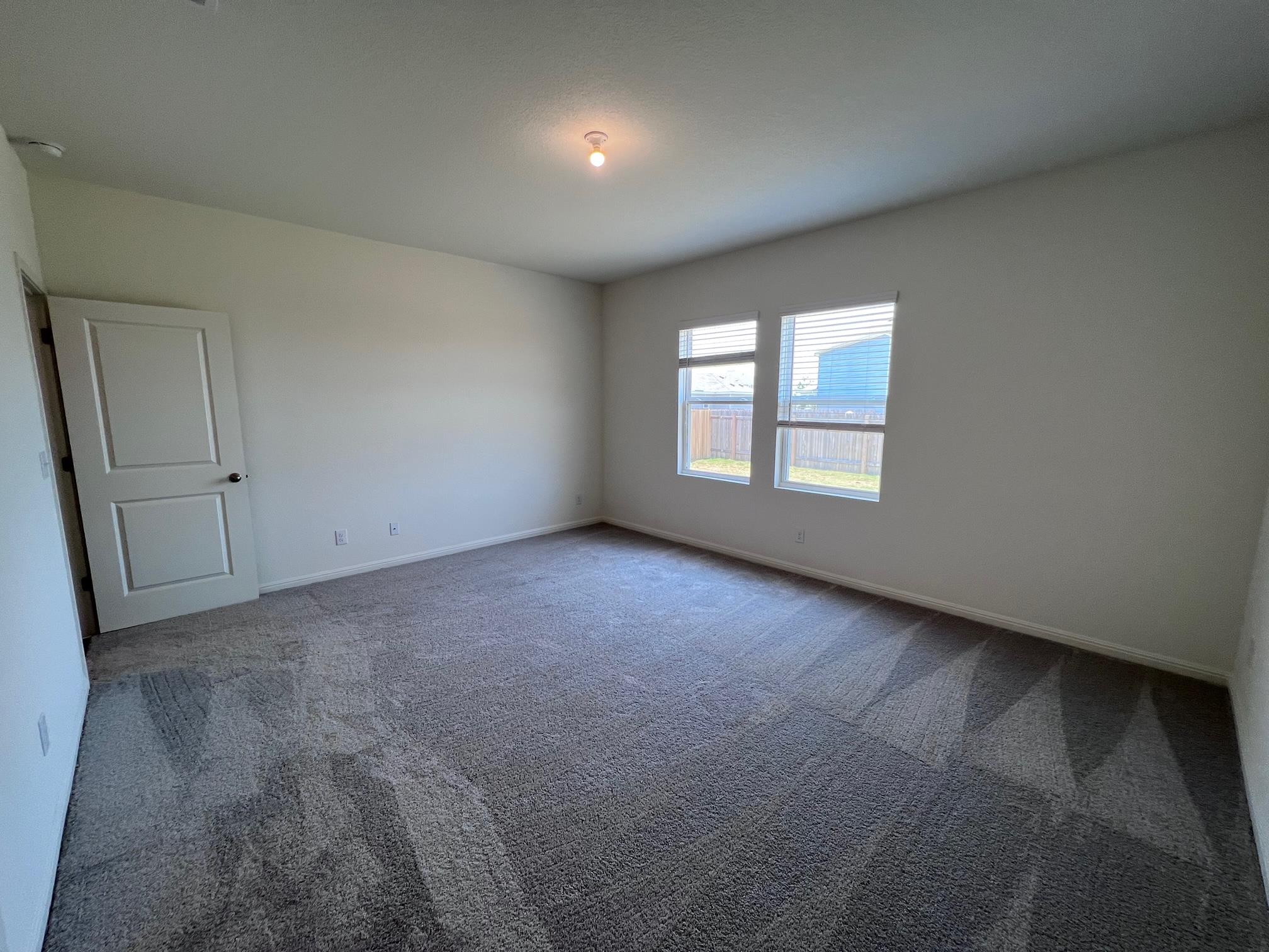 130 Rubrum Rd, Kyle, TX 78640