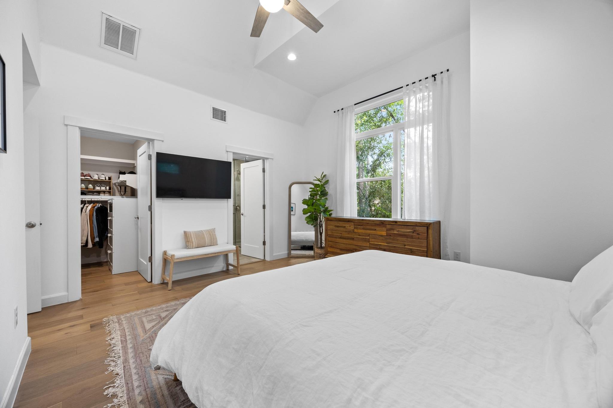 4602 Alf Ave # B, Austin, TX 78721