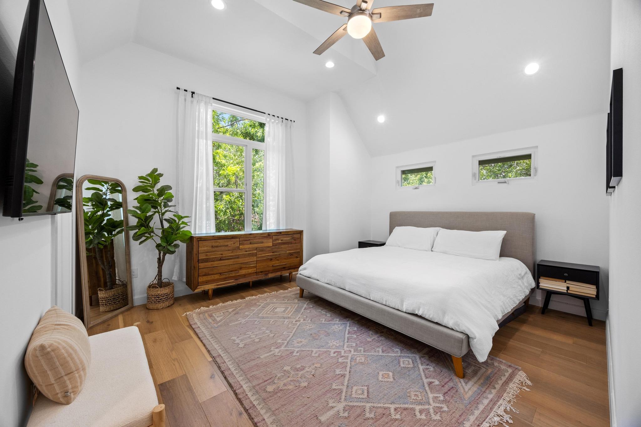 4602 Alf Ave # B, Austin, TX 78721