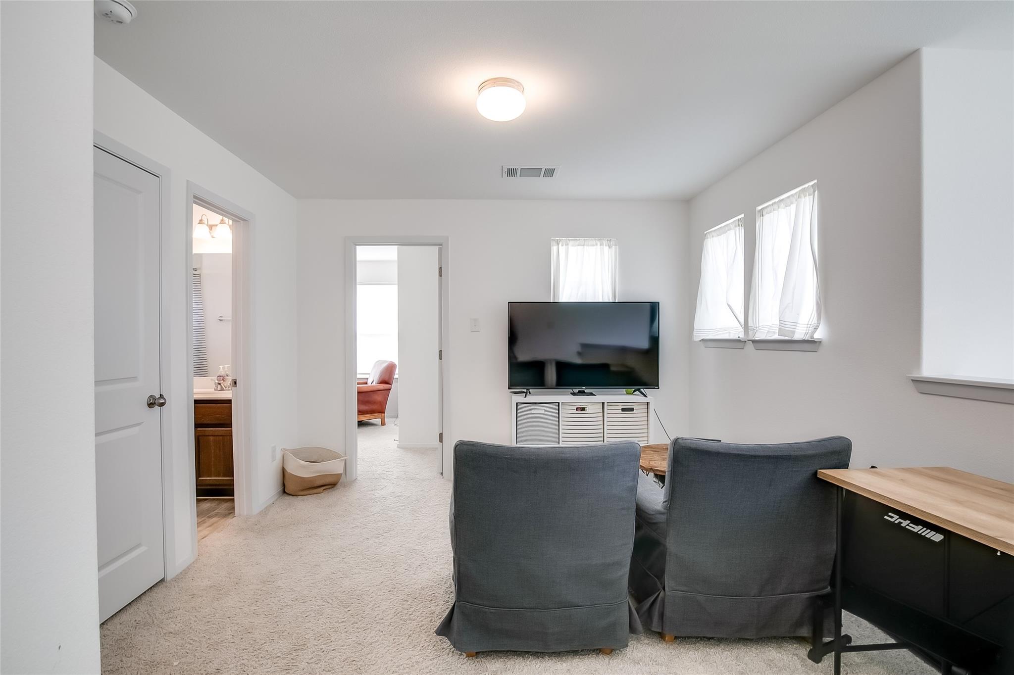 283 Fabion St, Kyle, TX 78640