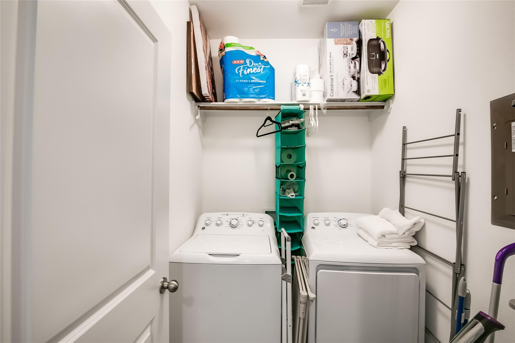 283 Fabion St, Kyle, TX 78640