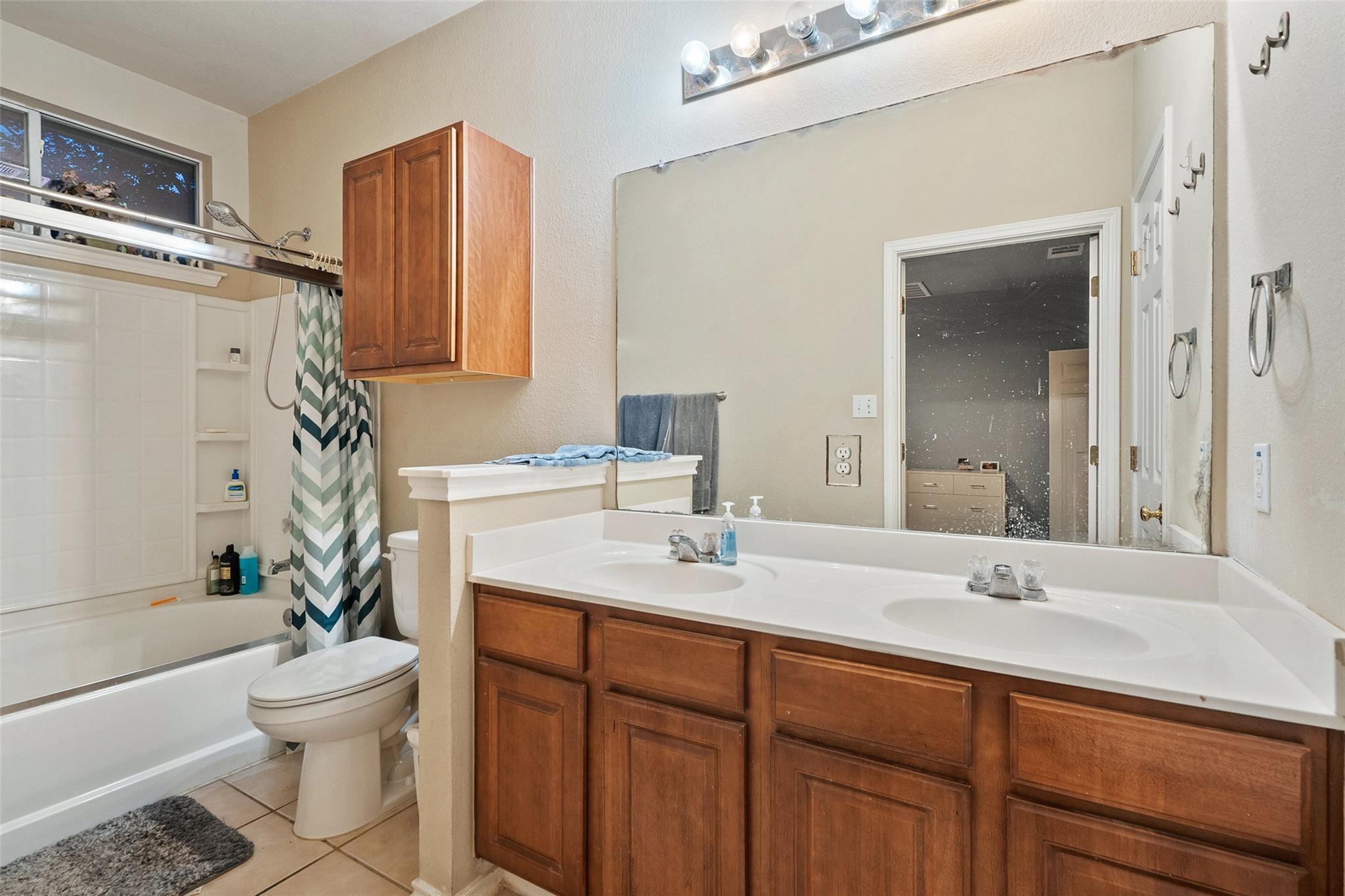 9206 Brents Elm Dr, Austin, TX 78744