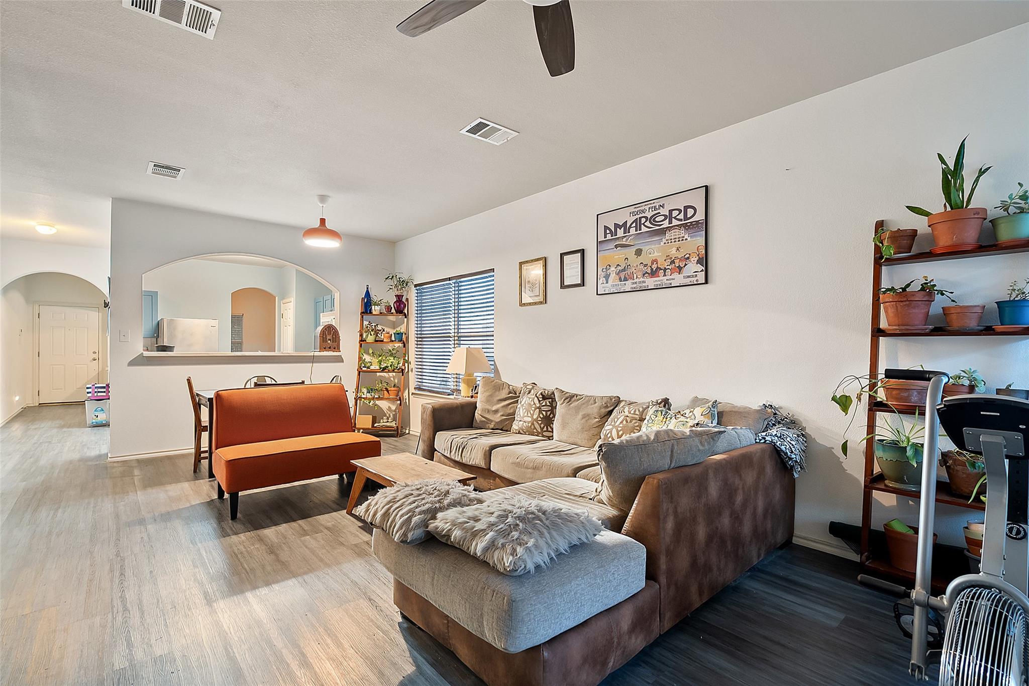 9206 Brents Elm Dr, Austin, TX 78744