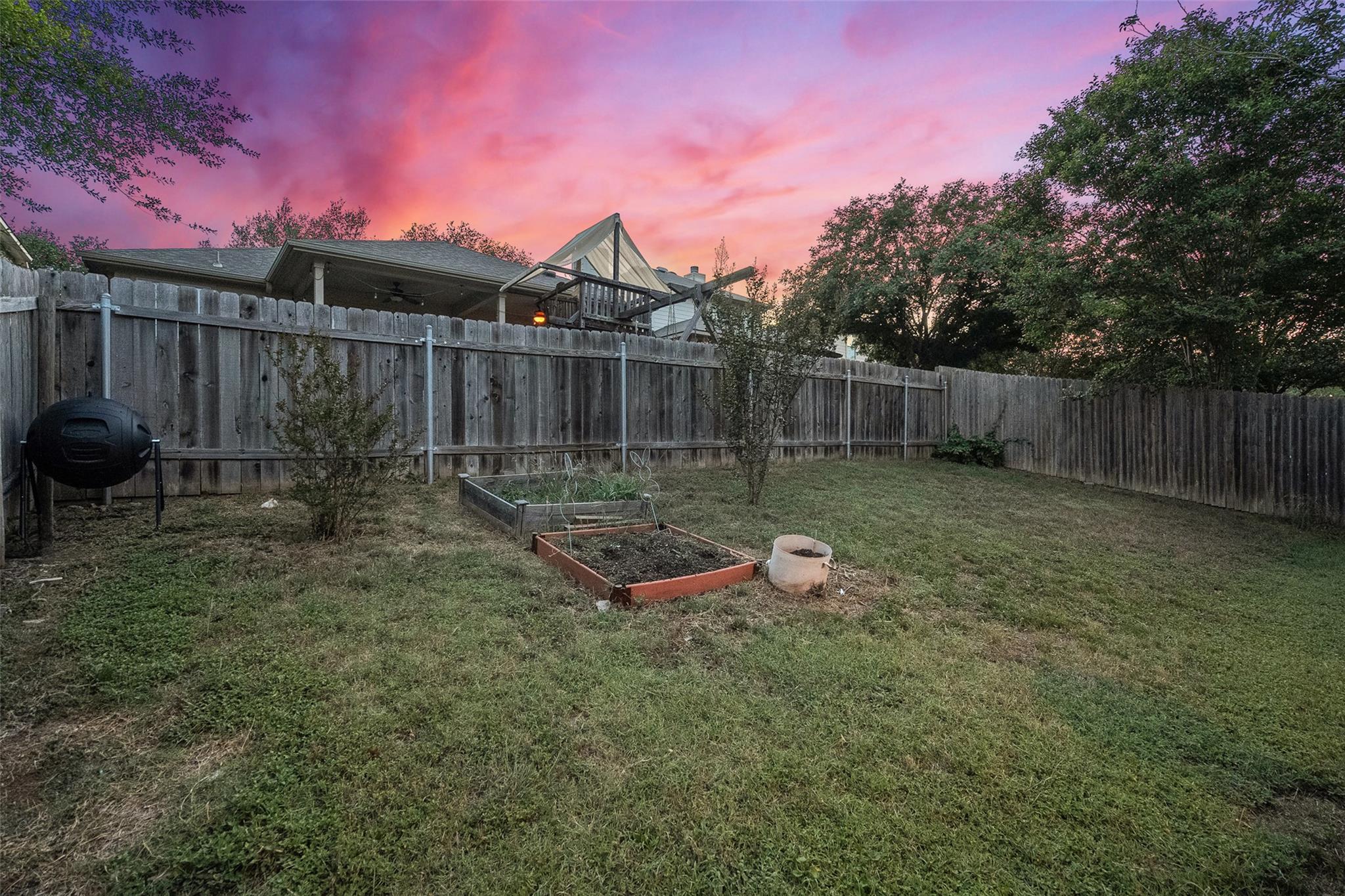 9206 Brents Elm Dr, Austin, TX 78744