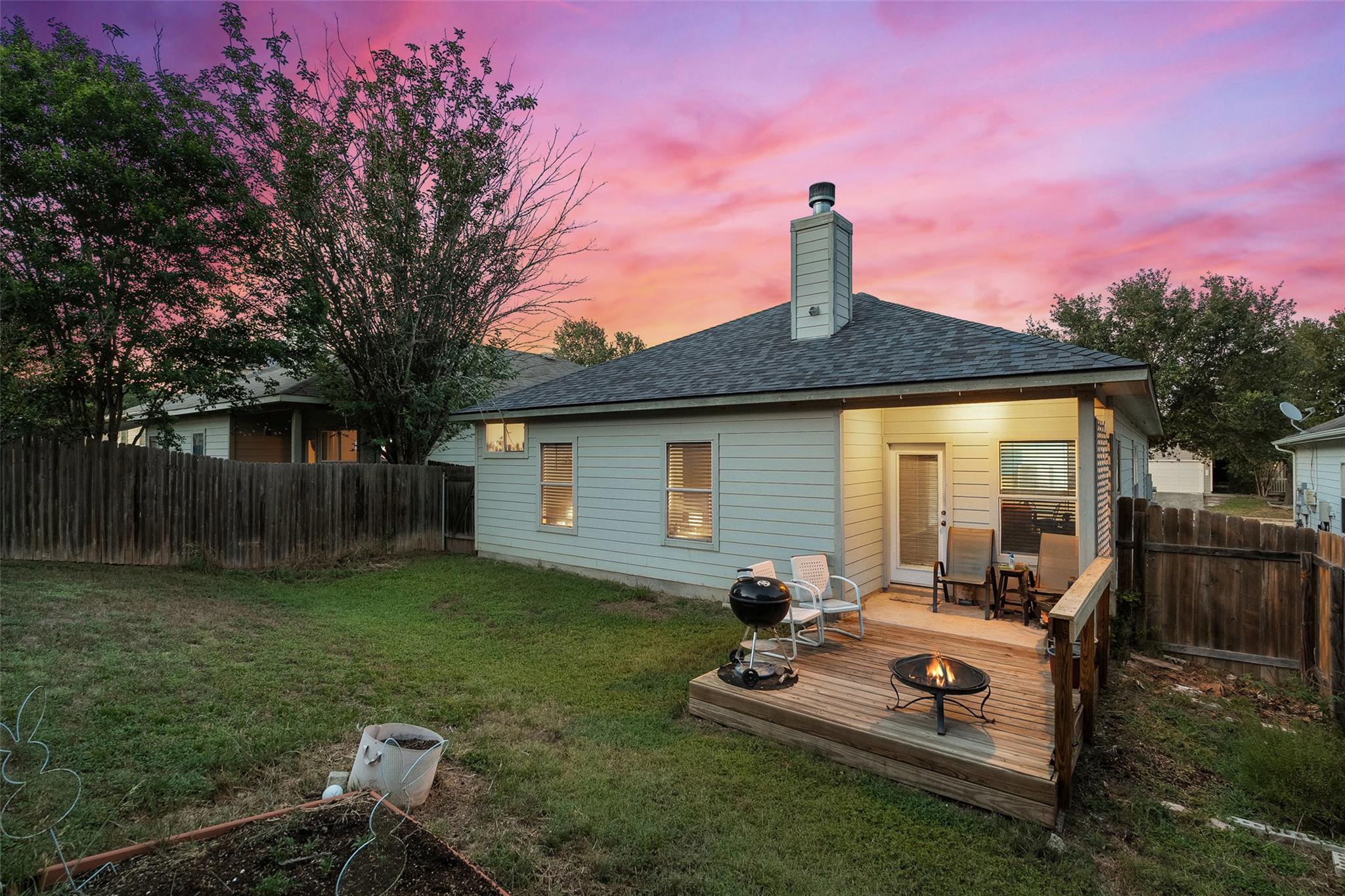 9206 Brents Elm Dr, Austin, TX 78744