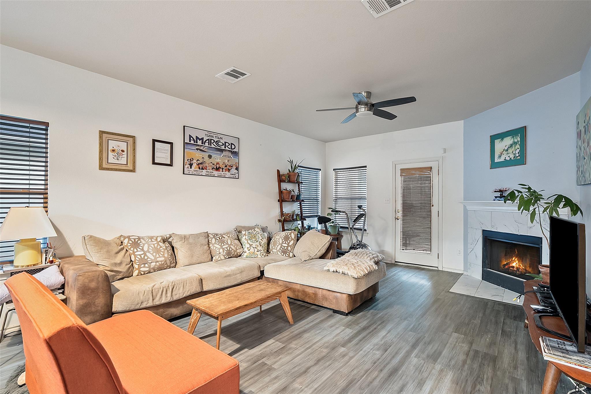 9206 Brents Elm Dr, Austin, TX 78744