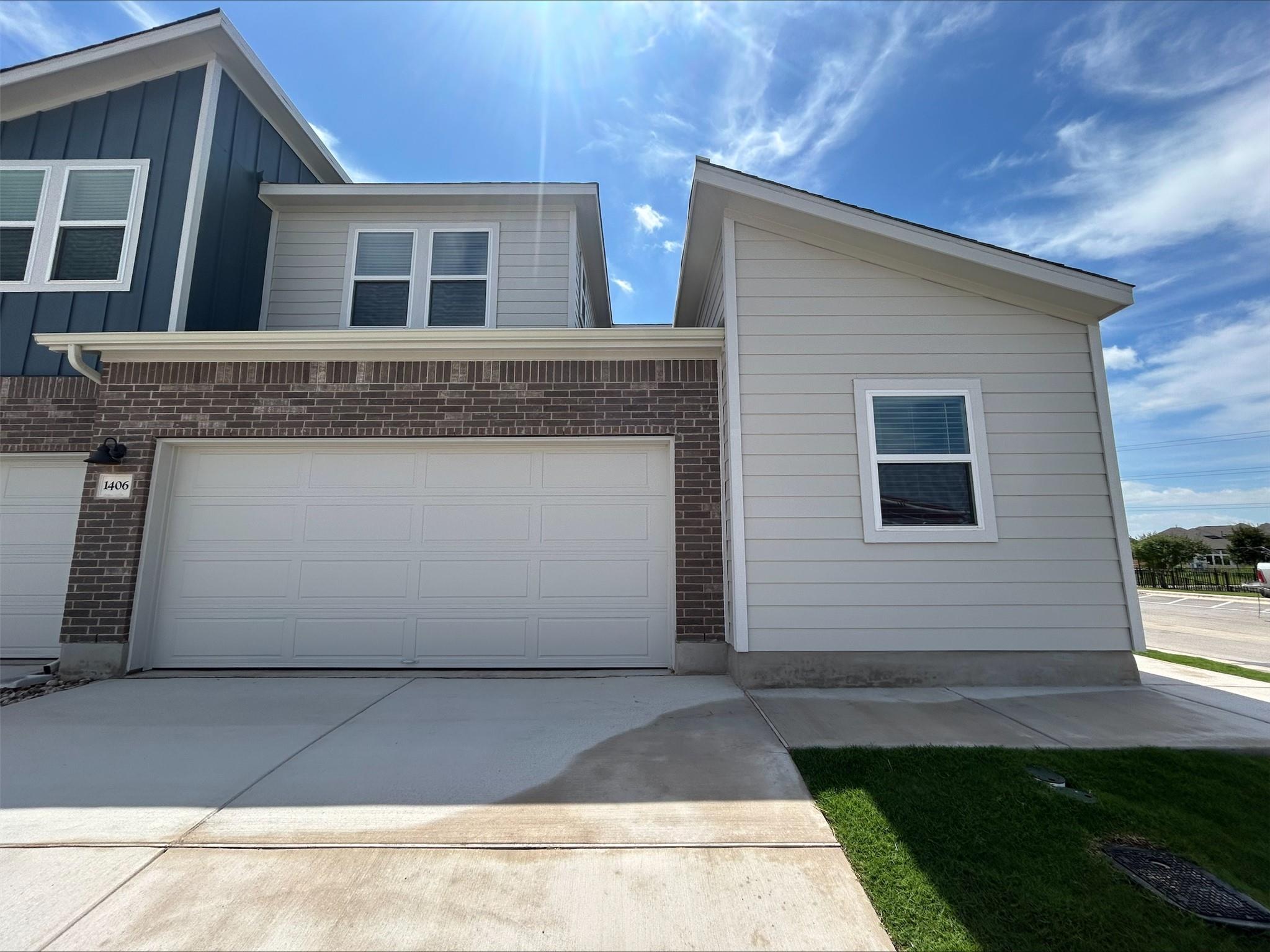 1850 Settlers Glen Dr # 1406, Andice, TX 78665
