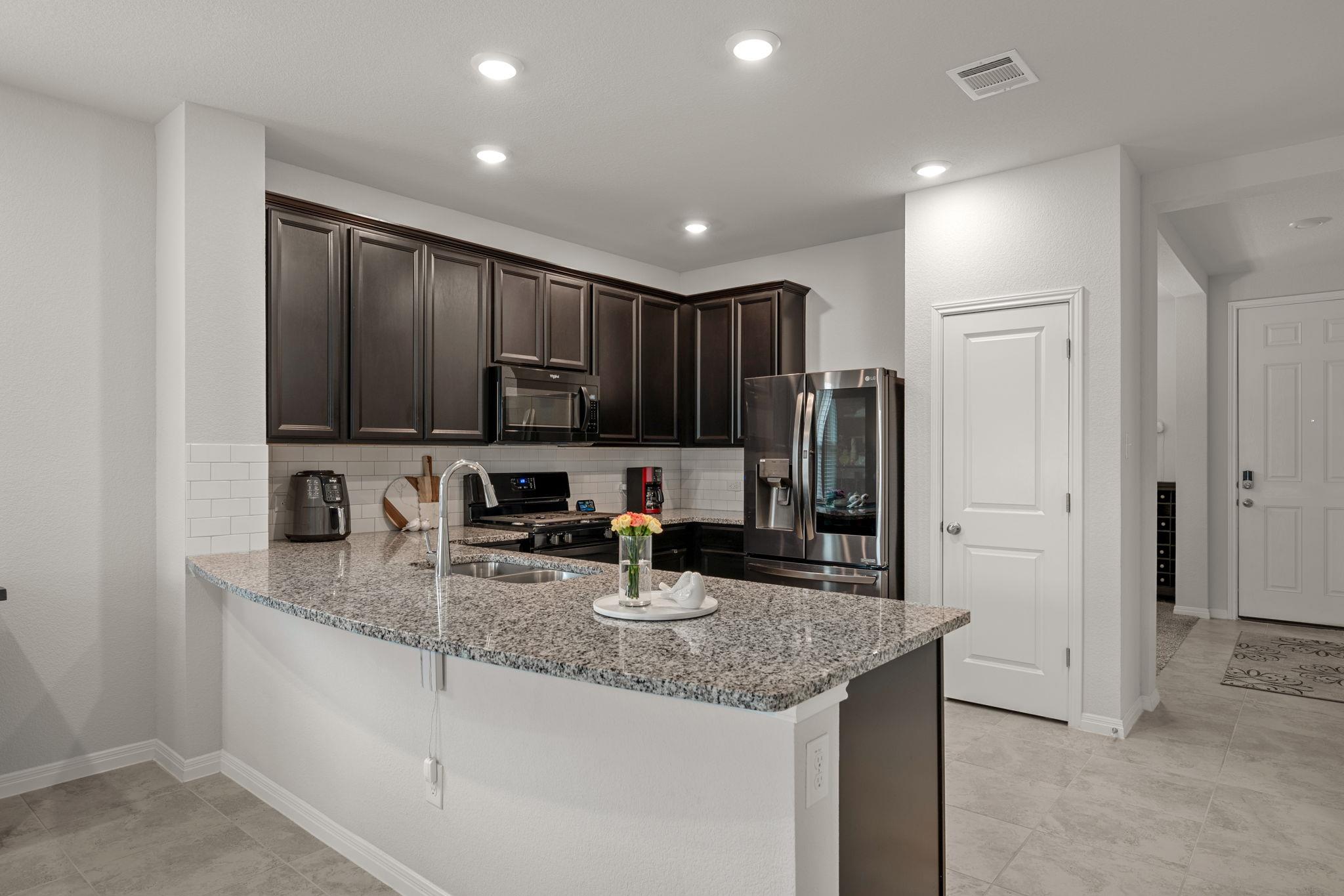 13712 Fallsprings Way, Manor, TX 78653