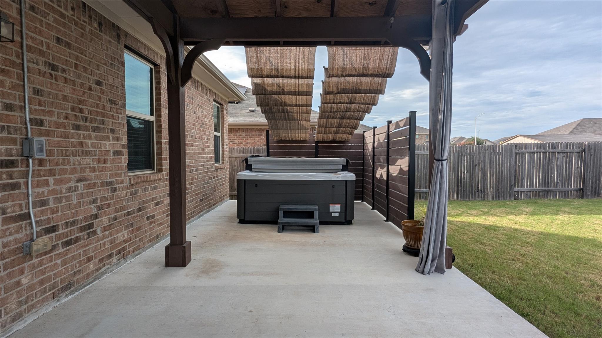 13712 Fallsprings Way, Manor, TX 78653
