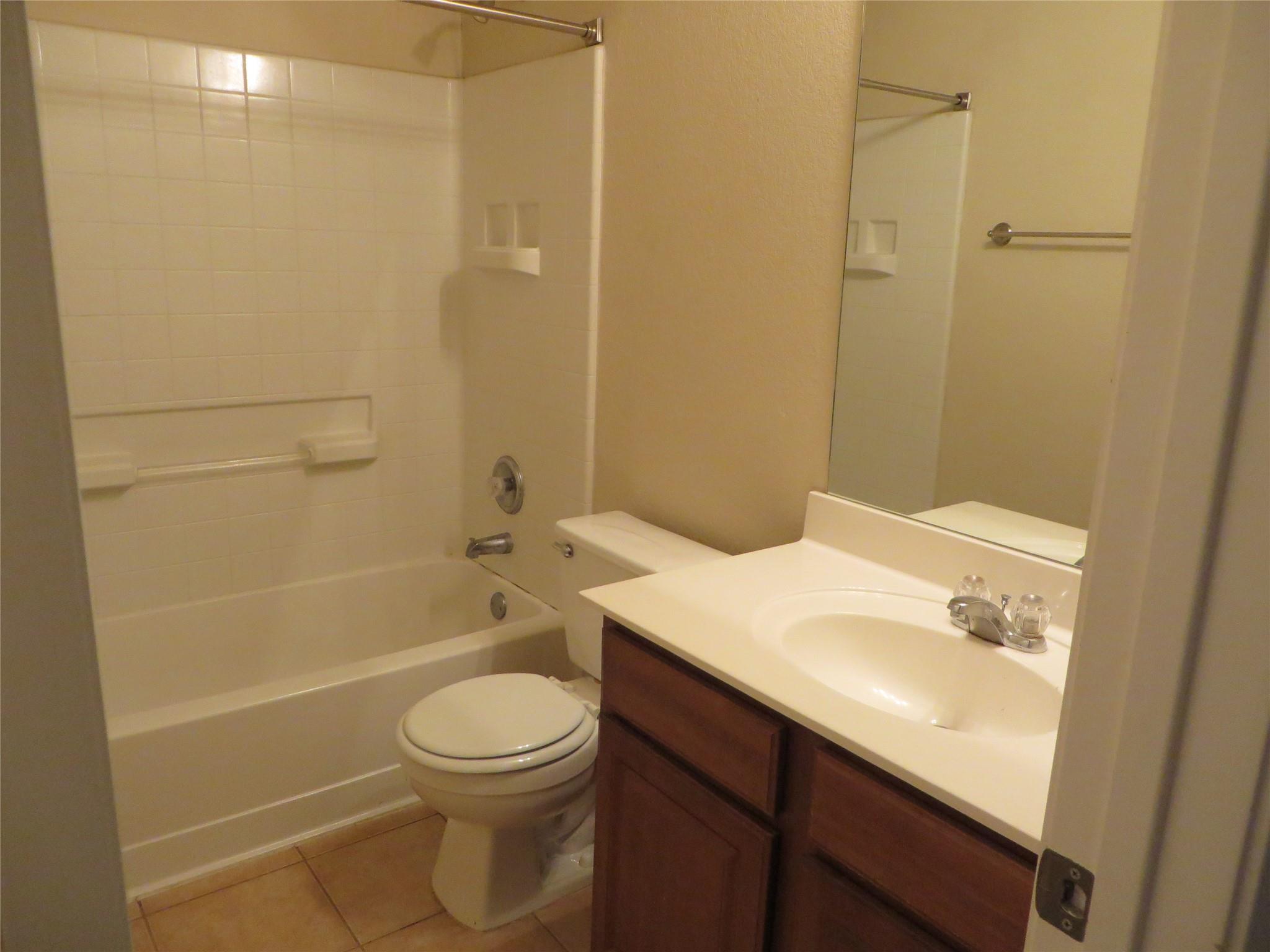 1906 Melissa Oaks Ln, Austin, TX 78744