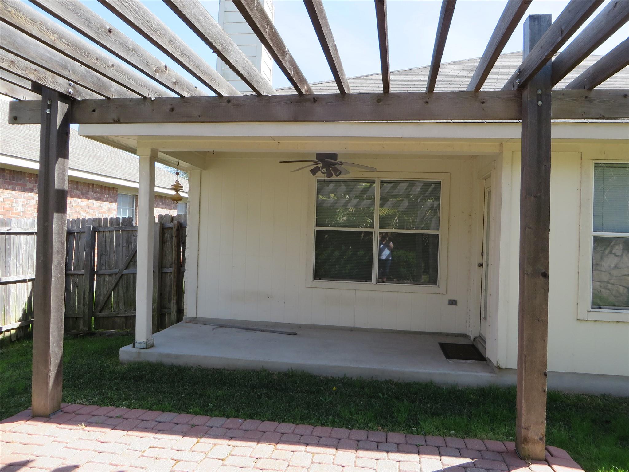 1906 Melissa Oaks Ln, Austin, TX 78744