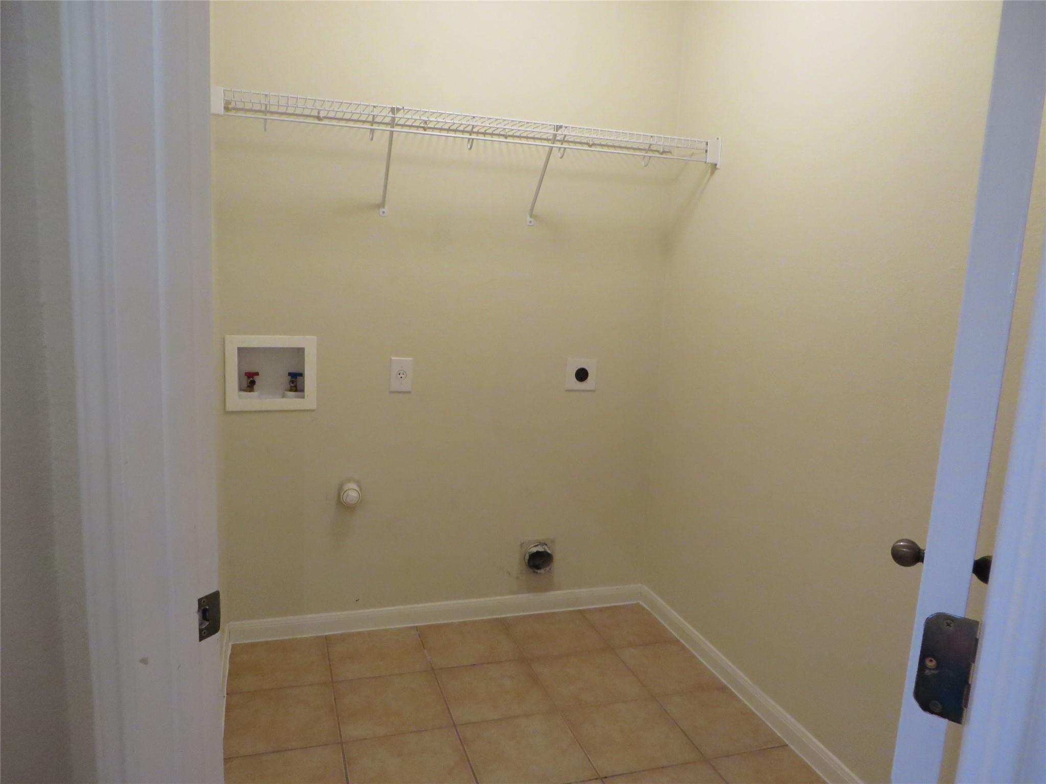 1906 Melissa Oaks Ln, Austin, TX 78744