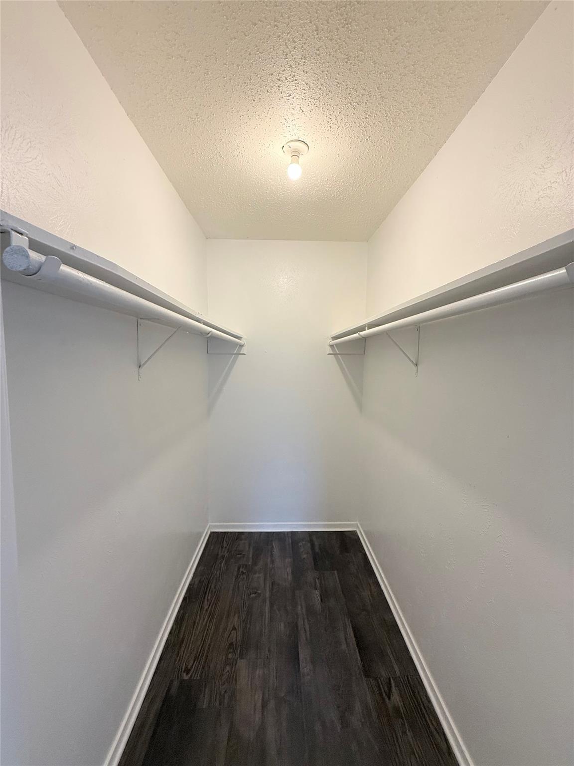 2704 Salado St # 207, Austin, TX 78705