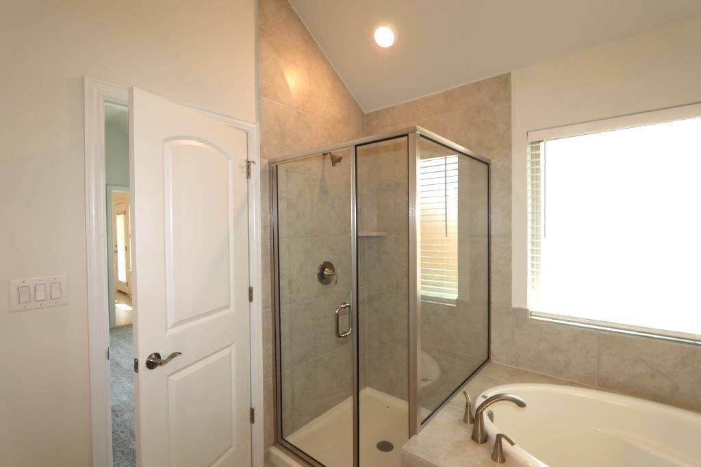 2440 Roaring River Trl, Leander, TX 78641