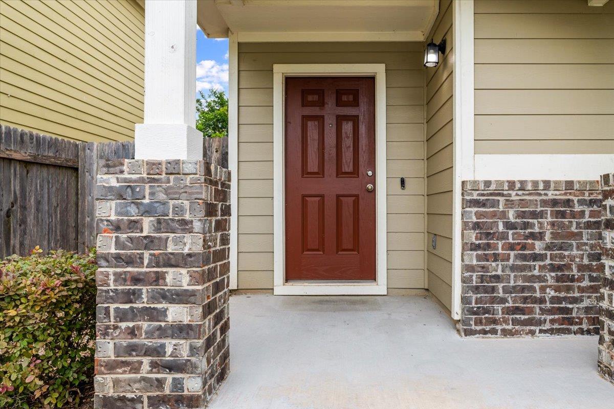 163 Wainscot Oak Way, San Marcos, TX 78666