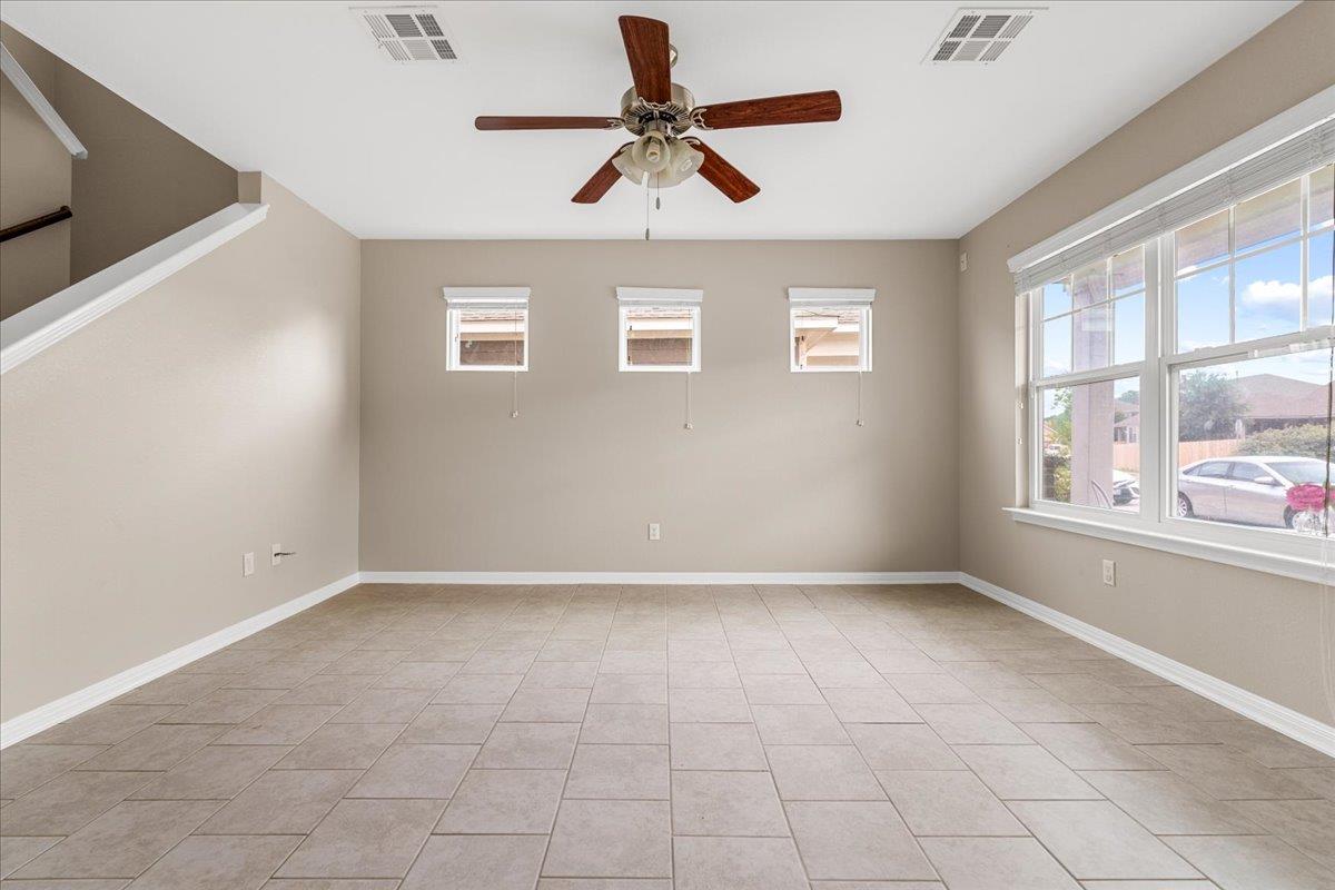 163 Wainscot Oak Way, San Marcos, TX 78666