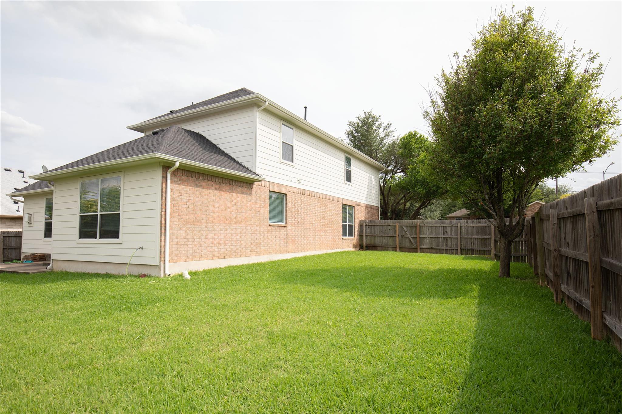 2308 Lou John St, Austin, TX 78727