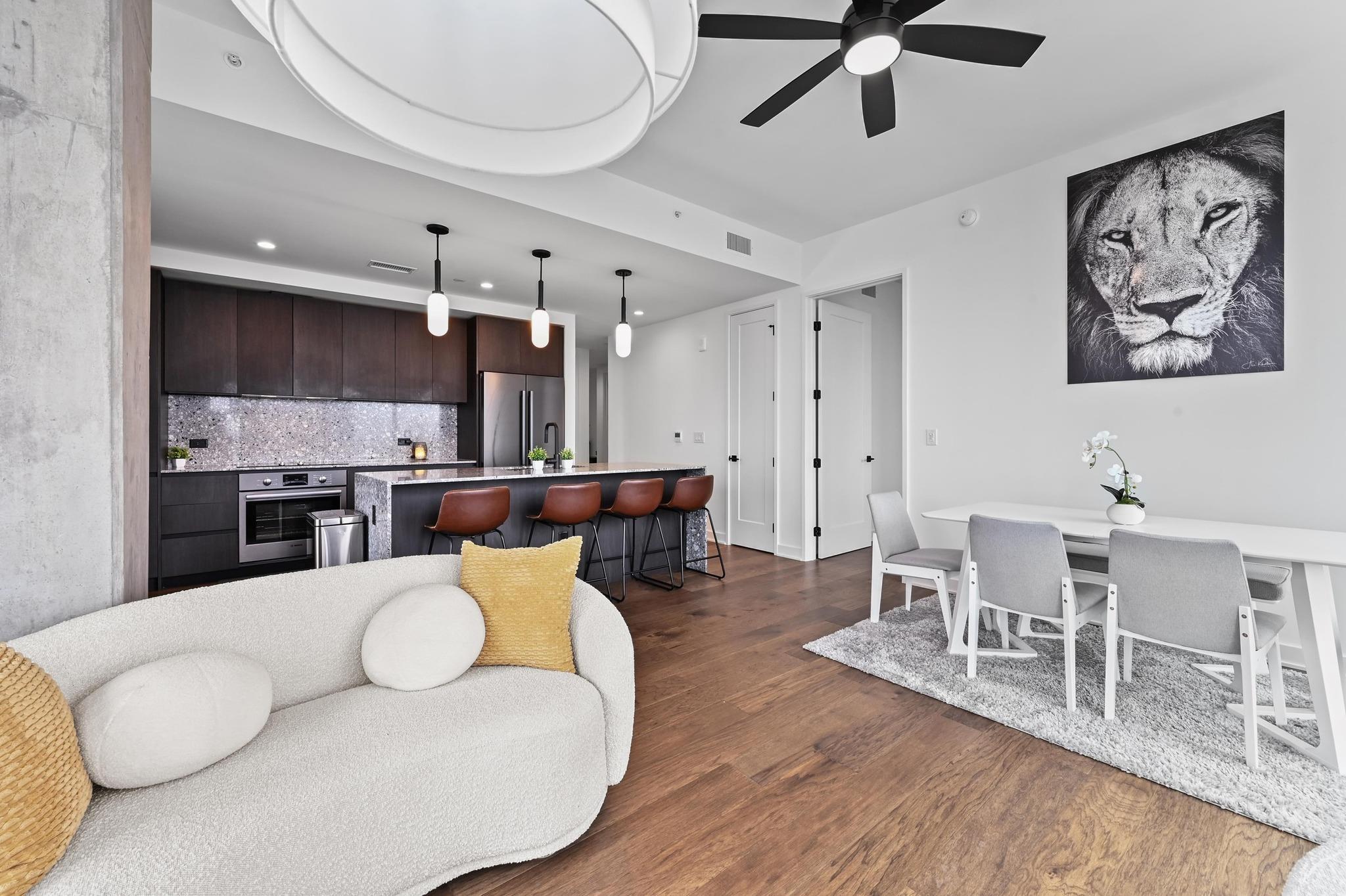 84 East Ave # 2701, Austin, TX 78701