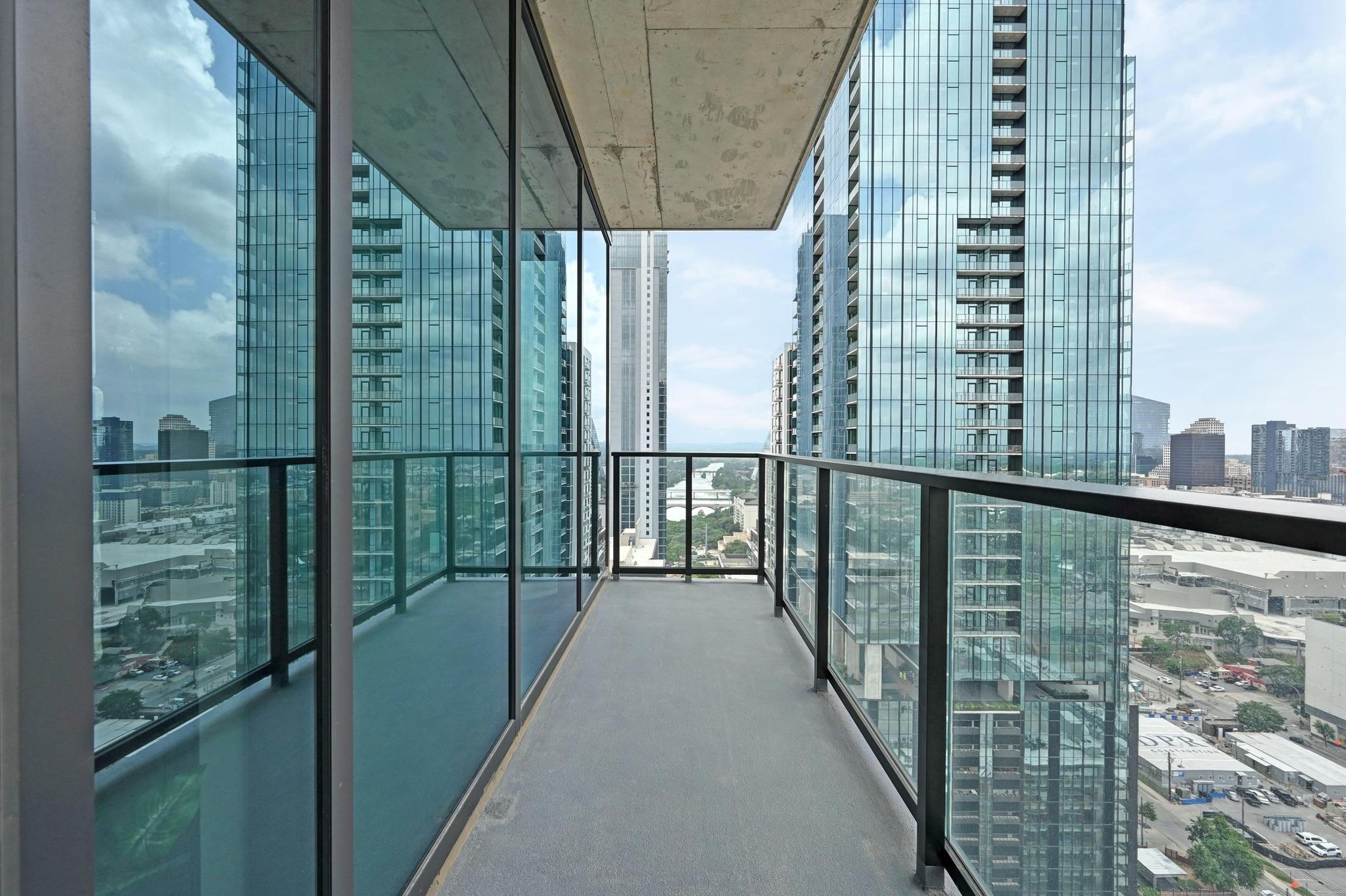 84 East Ave # 2701, Austin, TX 78701