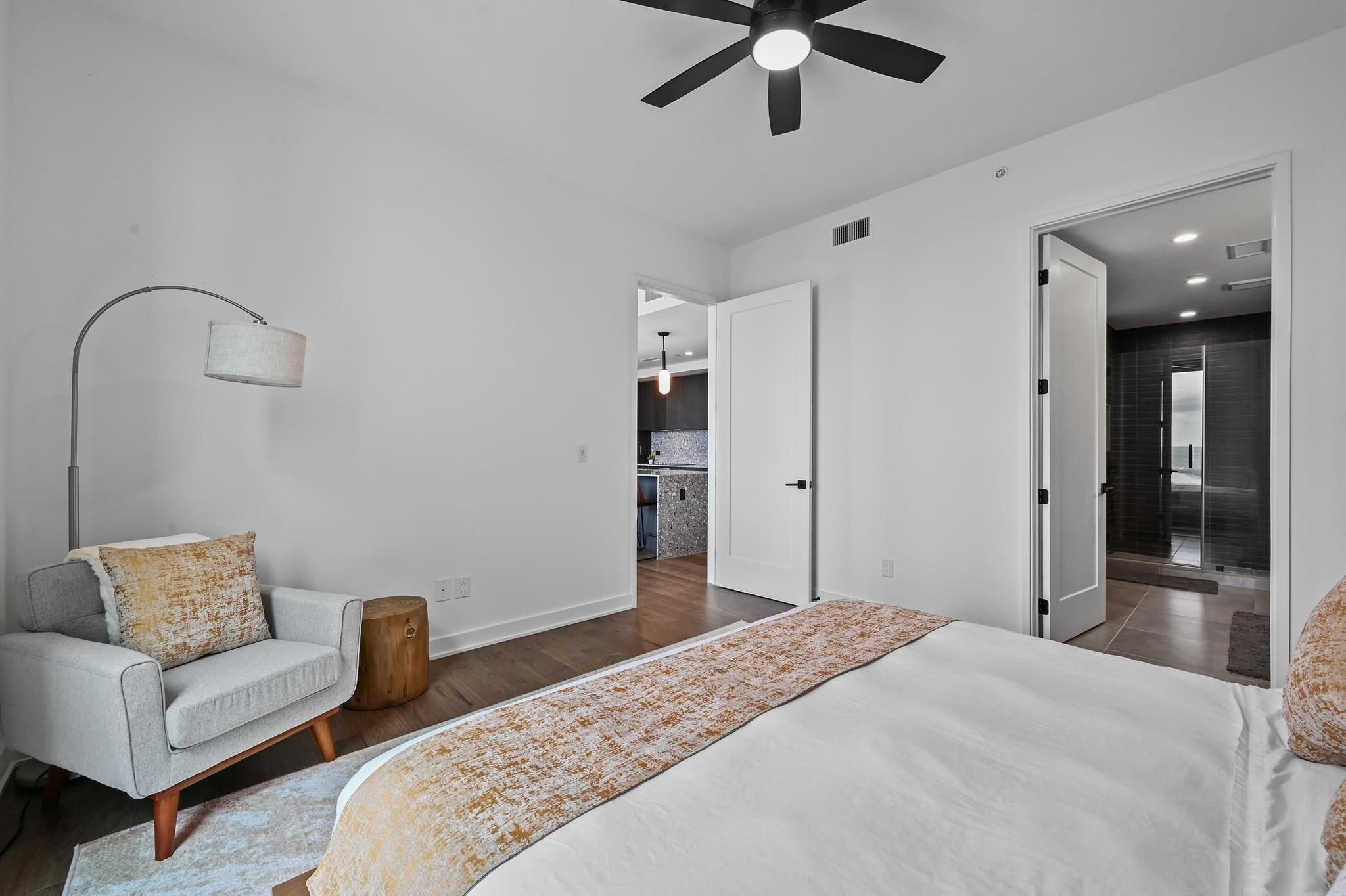 84 East Ave # 2701, Austin, TX 78701