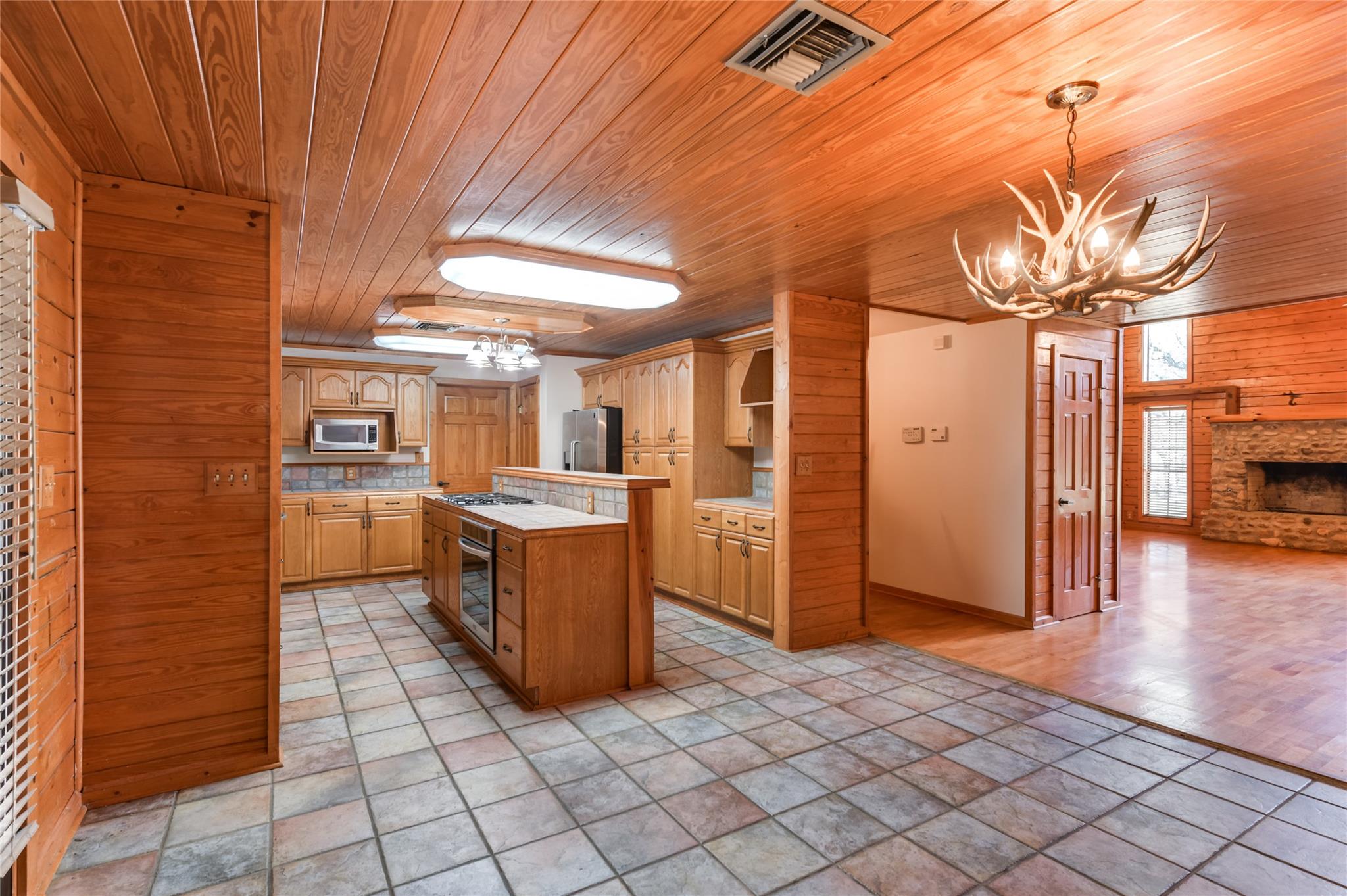 11155 Bonham Ranch Rd, Dripping Springs, TX 78620