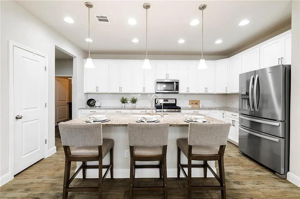 165 Carlina Loop, Liberty Hill, TX 78642