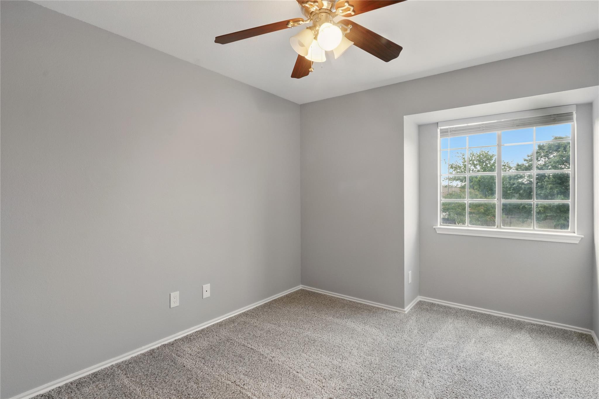 902 Valley Glen Cv, Pflugerville, TX 78660