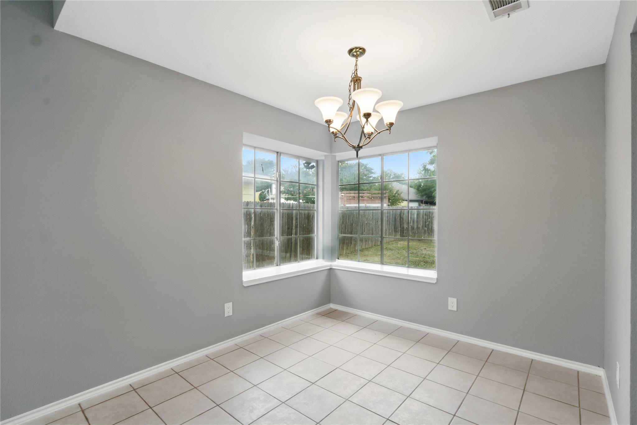 902 Valley Glen Cv, Pflugerville, TX 78660