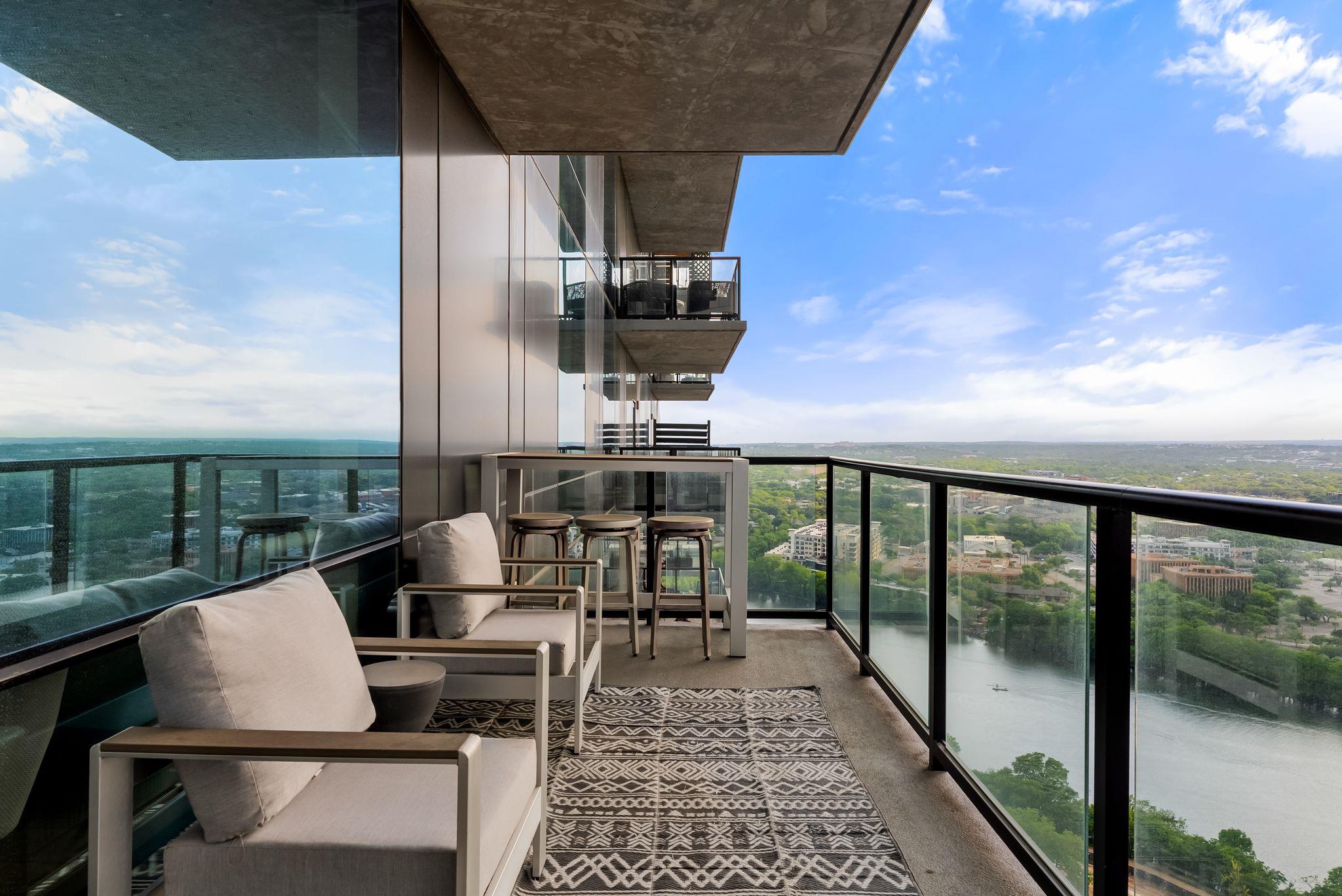 70 RAINEY St # 2606, Austin, TX 78701