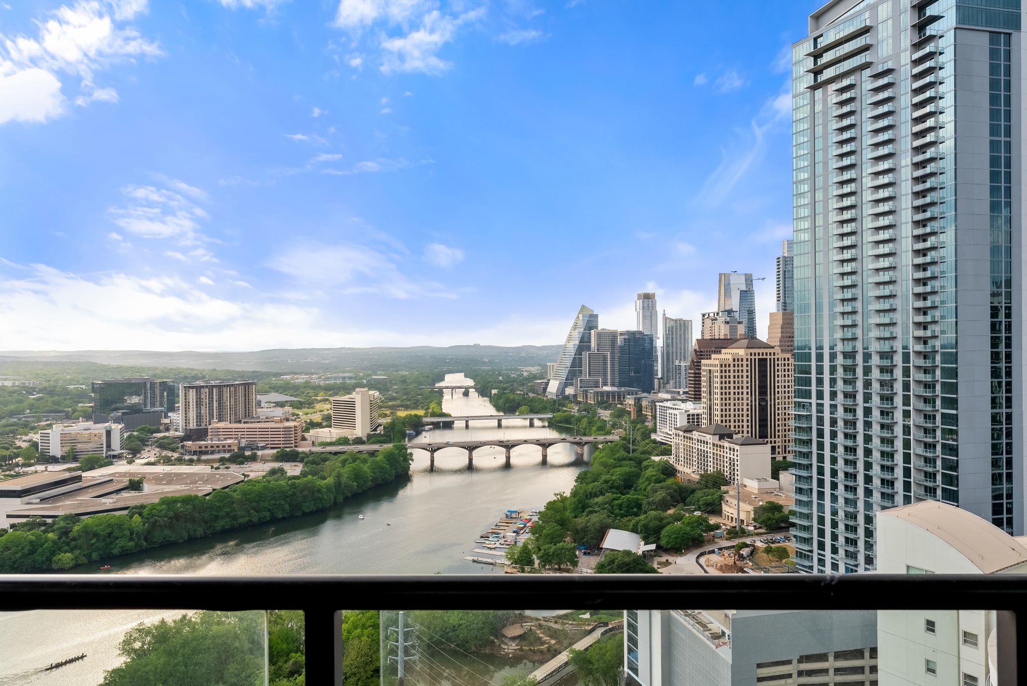70 RAINEY St # 2606, Austin, TX 78701