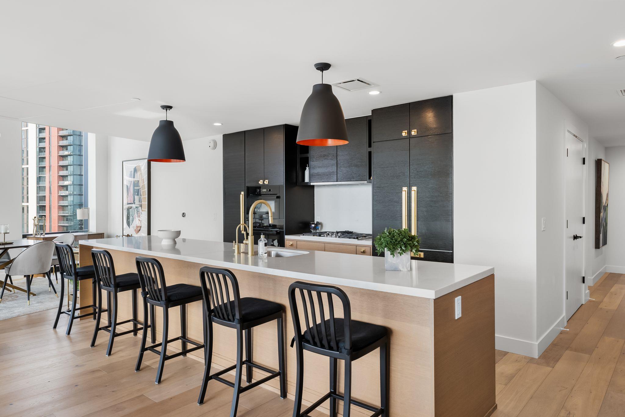 70 RAINEY St # 2606, Austin, TX 78701
