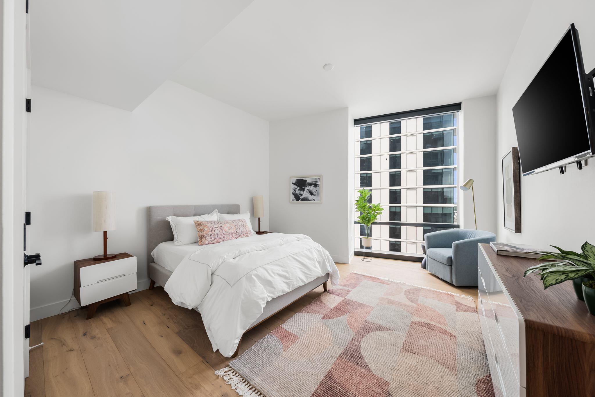 70 RAINEY St # 2606, Austin, TX 78701