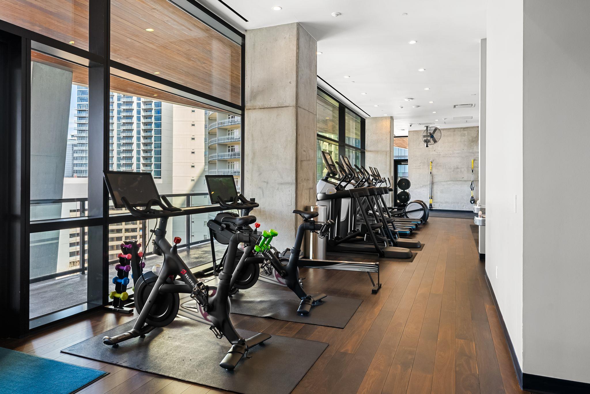 70 RAINEY St # 2606, Austin, TX 78701