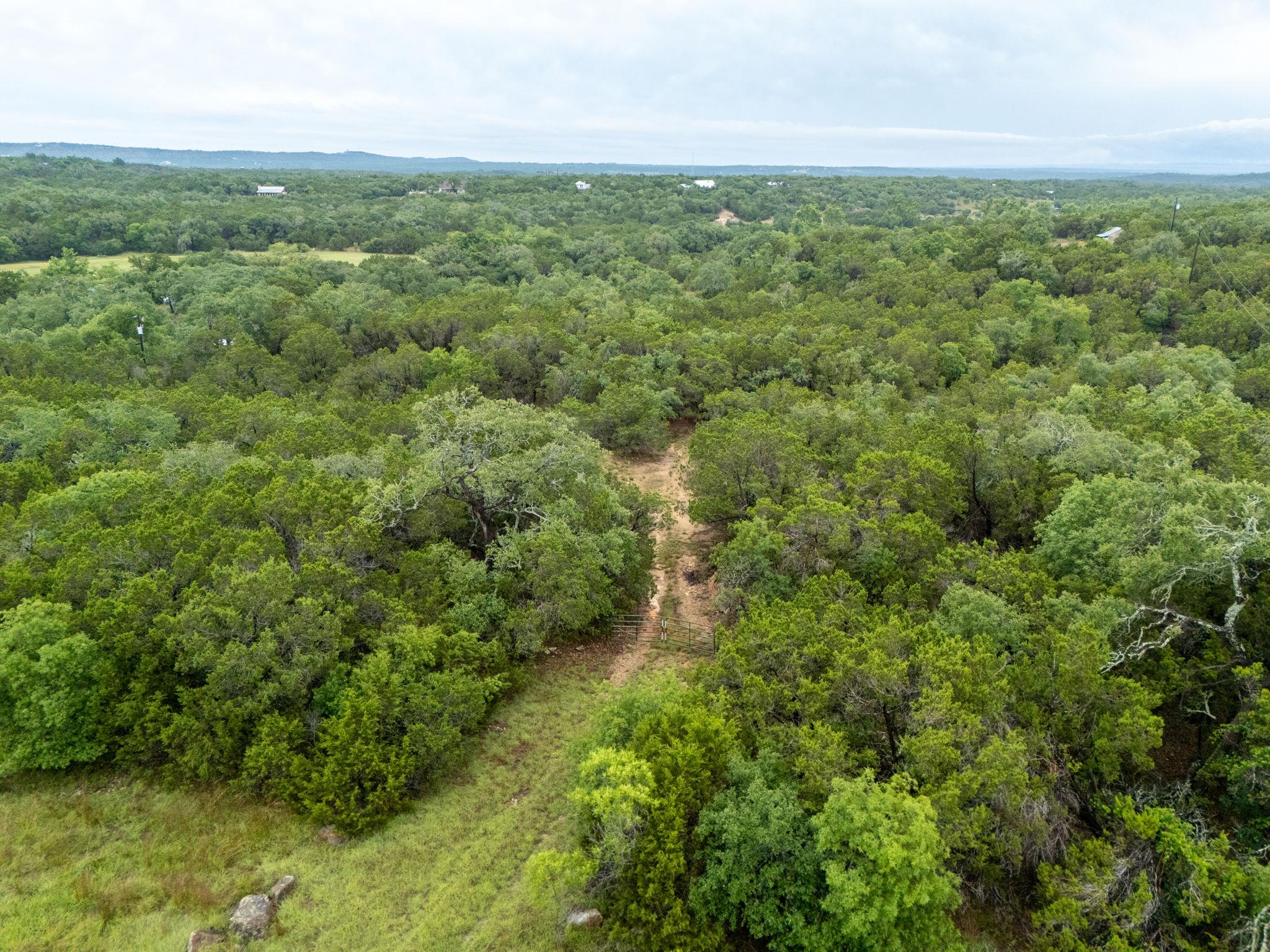 130 Lost Crk, Wimberley, TX 78676