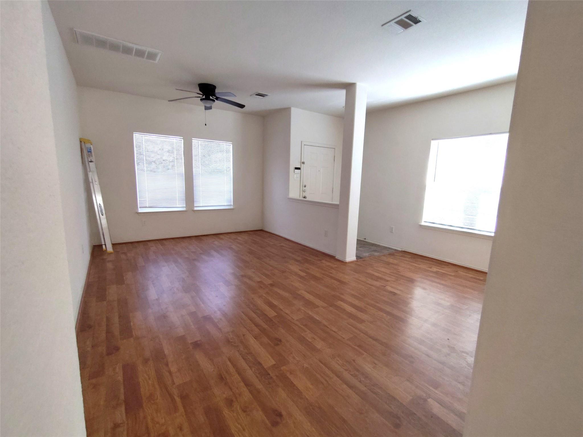 2108 Cottontail Dr, Leander, TX 78641