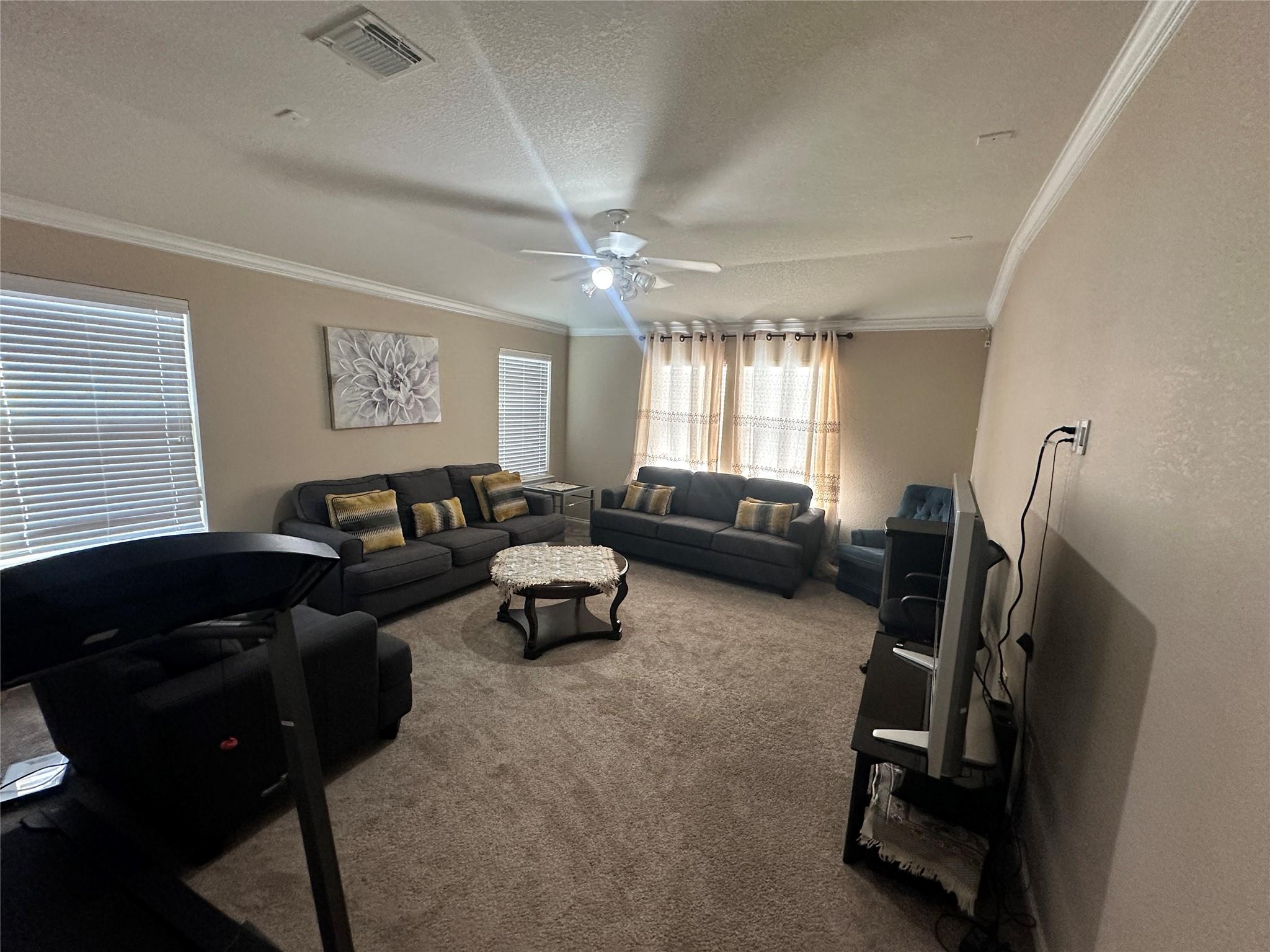 12400 Britannic Dr, Austin, TX 78753