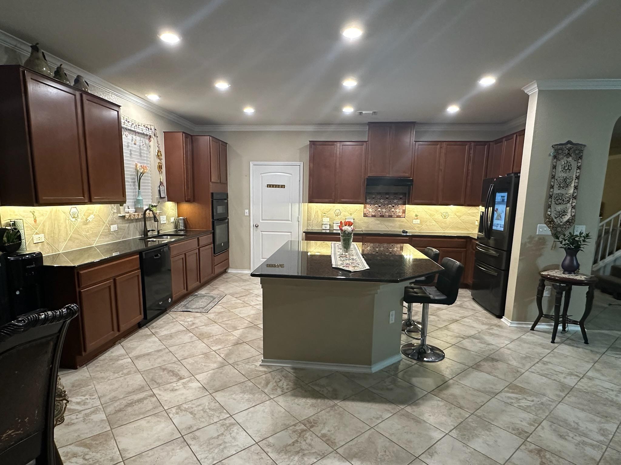 12400 Britannic Dr, Austin, TX 78753