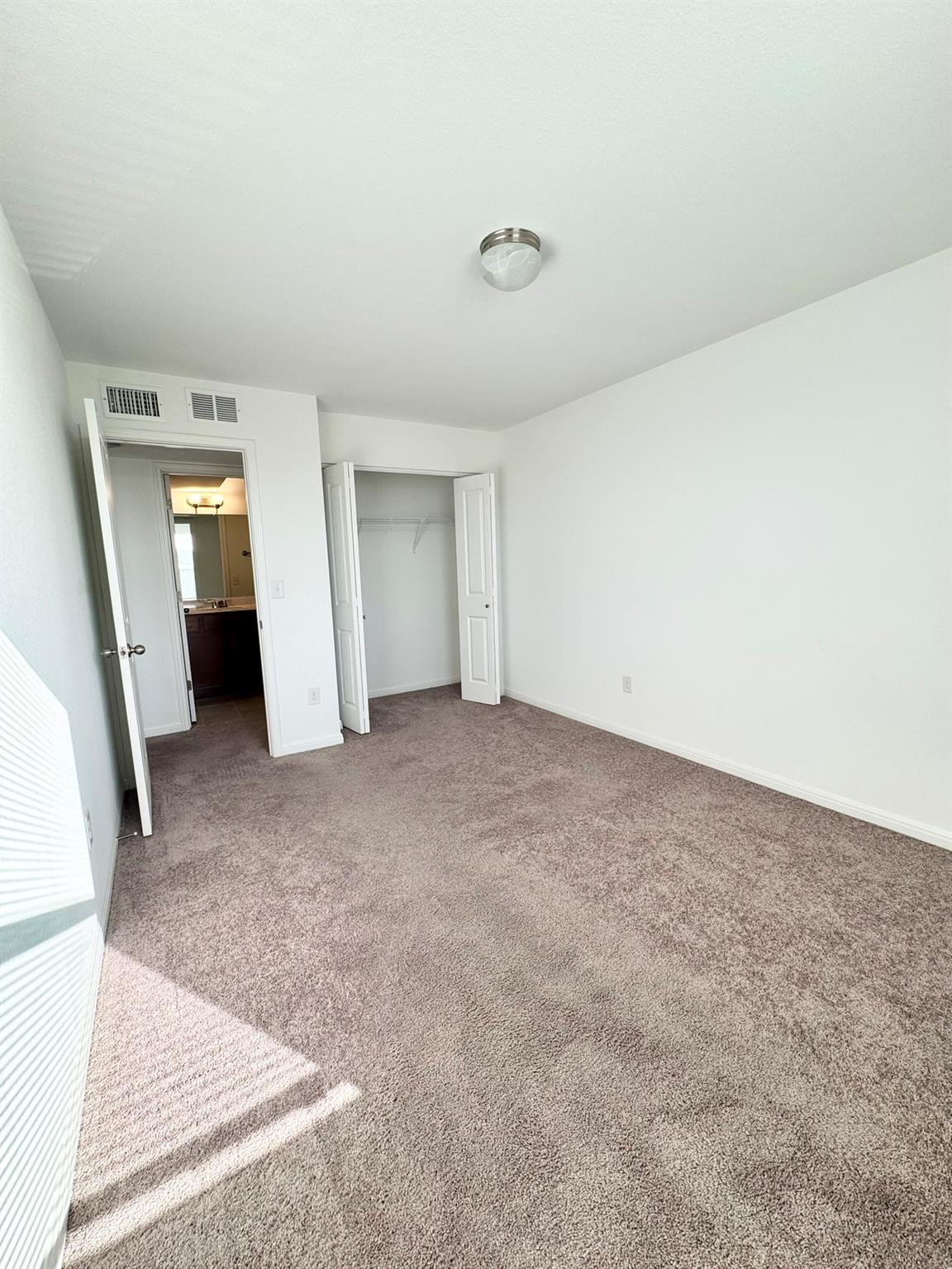 142 Martha Ln, Kyle, TX 78640
