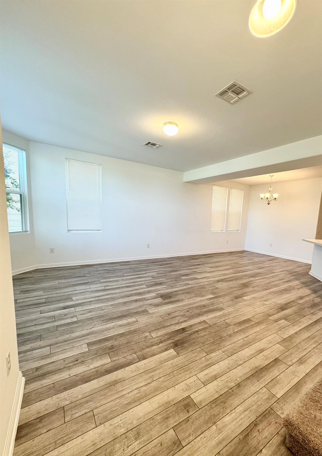 142 Martha Ln, Kyle, TX 78640